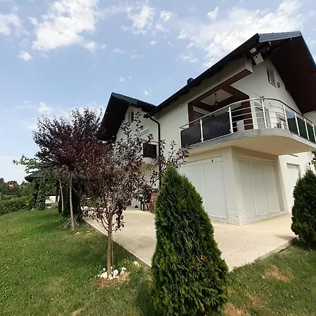 Albaho For Rent In Usivak Hadzici