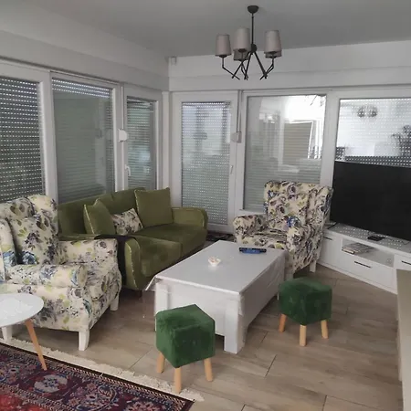 Villa Albaho For Rent In Usivak Hadzici *